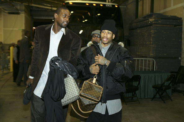 录与关注名 录与关注名